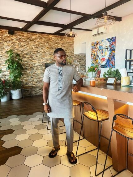 Short Sleeve Brave Man Kaftan